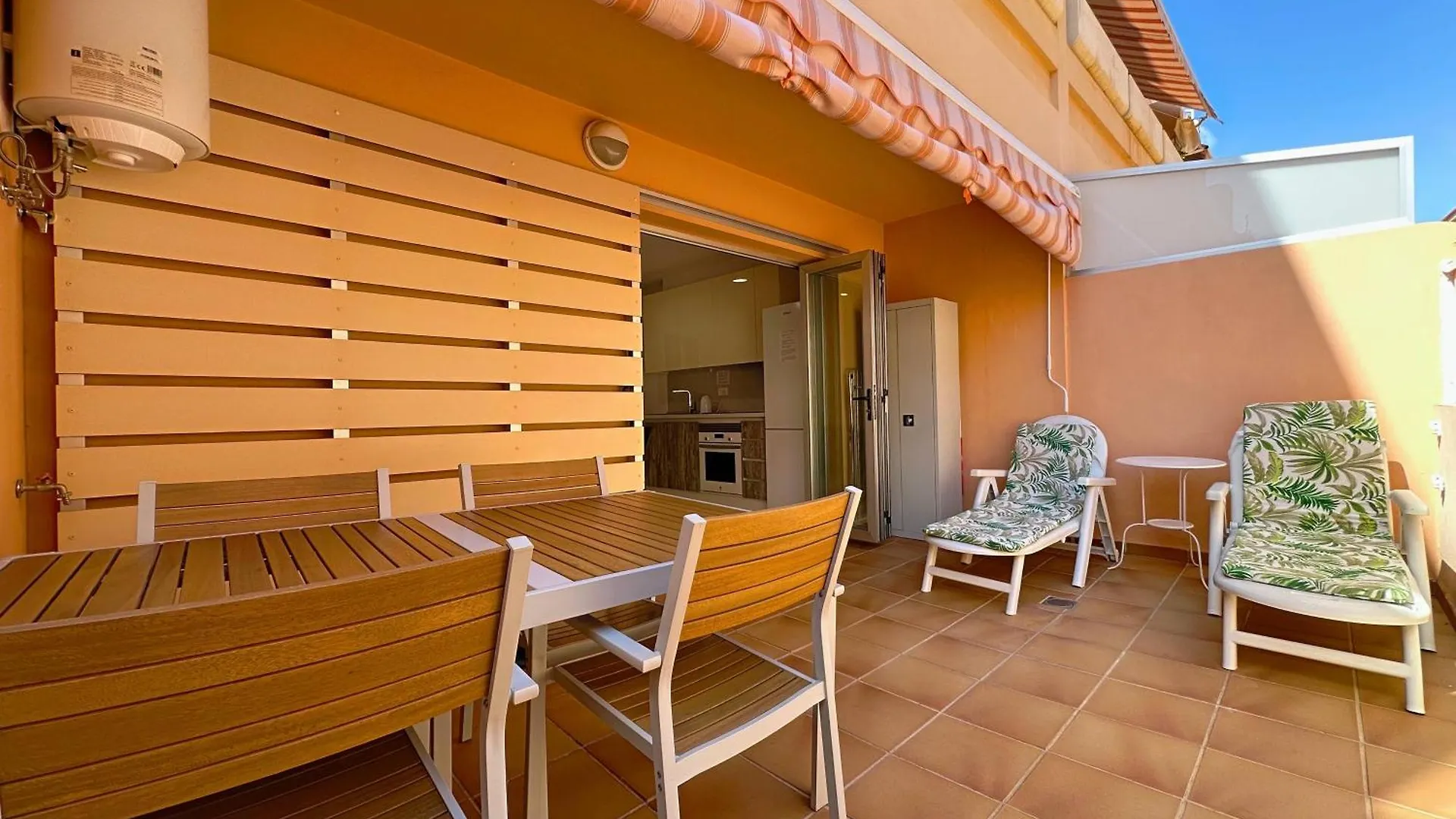 דירה Los Cristianos Piscina Y Terraza ספרד